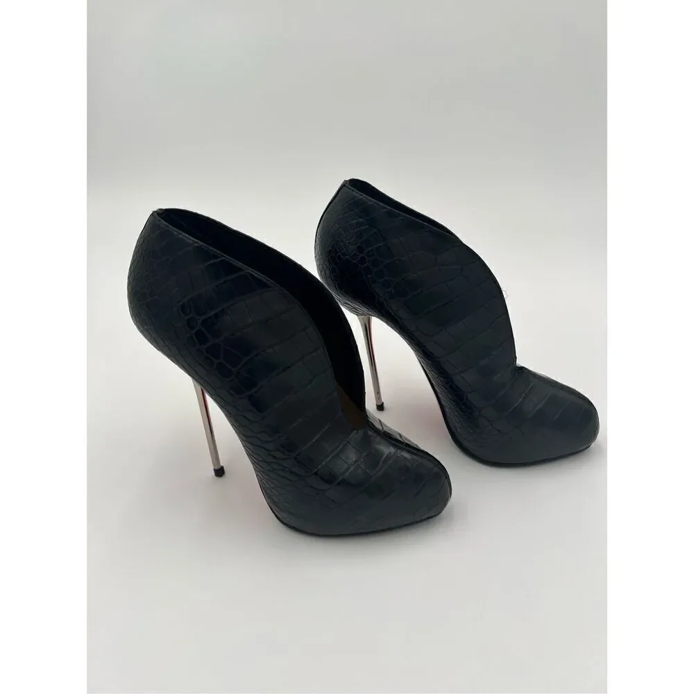 CHRISTIAN LOUBOUTIN Matte Crocodile Fastissima 120 Booties 38.5 Black